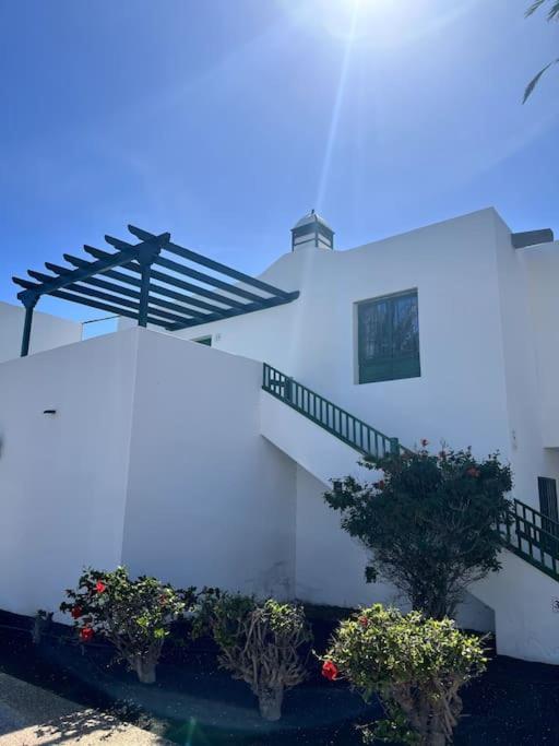 Casa Breen - Spacious 1 Bedroom Apartment In Matagorda With Communal Pool Tías Екстериор снимка